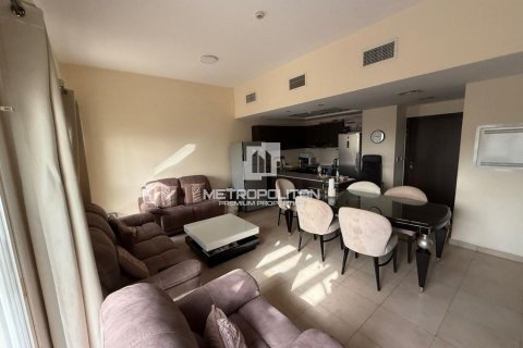 2 bedrooms Apartment in Remraam, UAE No. 119739
