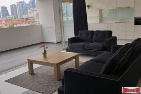 2 bedrooms Apartment in Bangkok, Thailand No. 96005 12