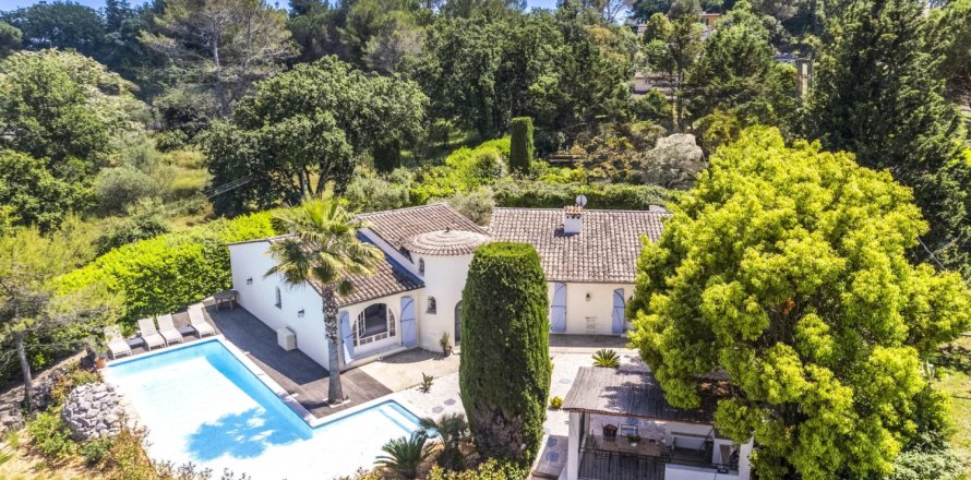 5 chambres Villa à Valbonne, France No. 77930