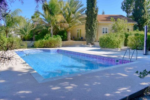 4 bedrooms Bungalow in Agioi Trimithias, Cyprus No. 36850 22