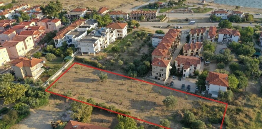 2500m² Land à Polygyros, Greece No. 109266