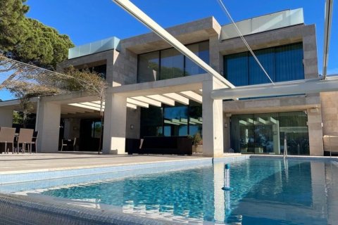 6 chambres House à Lloret de Mar, Spain No. 27718