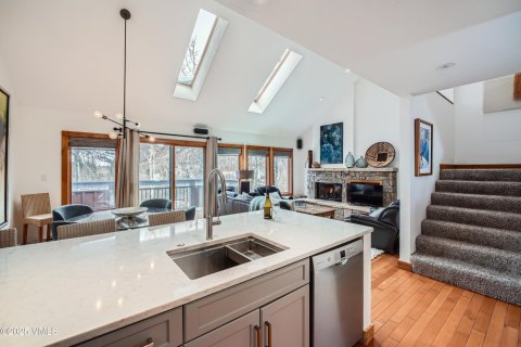 3 bedrooms Condo  in Vail, USA No. 81118 10