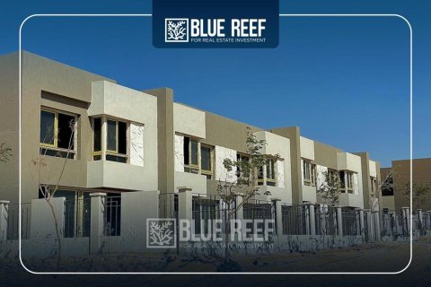 5 bedrooms Villa in Nasser 4 Housing, Vietnam No. 38583 1