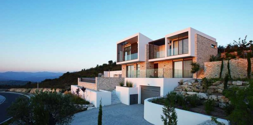 3 bedrooms Villa in Tsada, Cyprus No. 62498