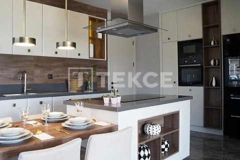 4 bedrooms Apartment in Quang Ngai, Vietnam No. 81211 11