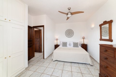 290m² Villa in Agios Nikolaos, Greece No. 54929 16