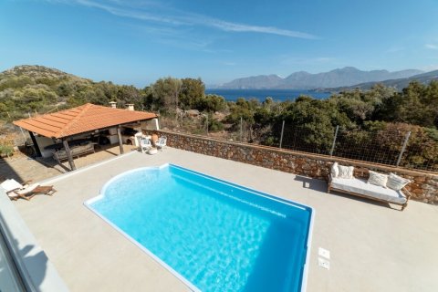 290m² Villa en Agios Nikolaos, Greece No. 54929 30
