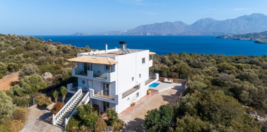 Studio Villa à Agios Nikolaos, Greece No. 54929