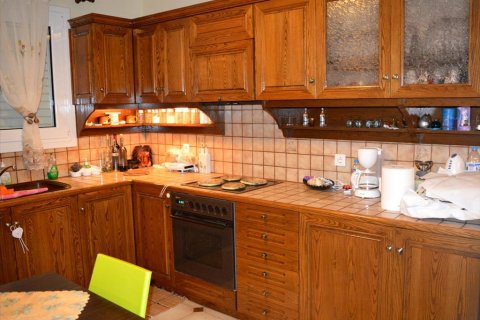 Дом с 6 спальнями в Лутракион, Греция №59610 21