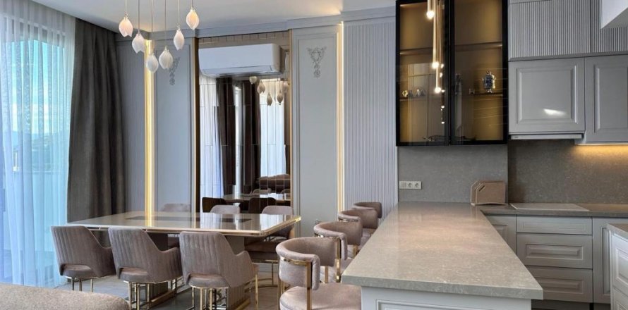 6 rooms Villa in Kargicak, Turkey No. 123686