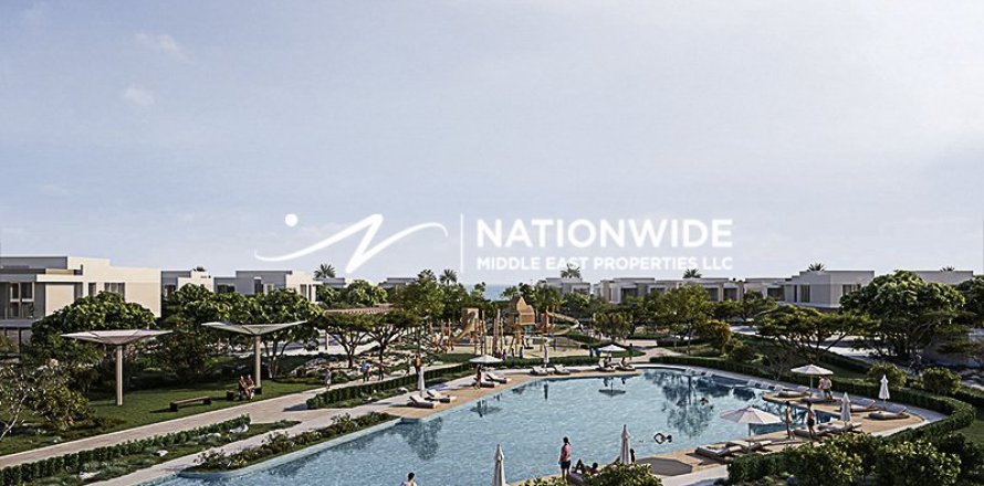 4 bedrooms Townhouse in Abu Dhabi, UAE No. 116705