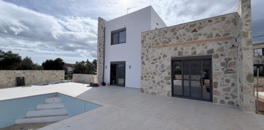 3 rooms Villa in Vamos, Greece No. 113193