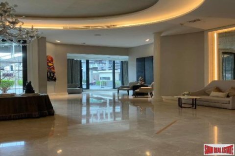 2 dormitorios Apartment en Bangkok, Thailand No. 96283 2