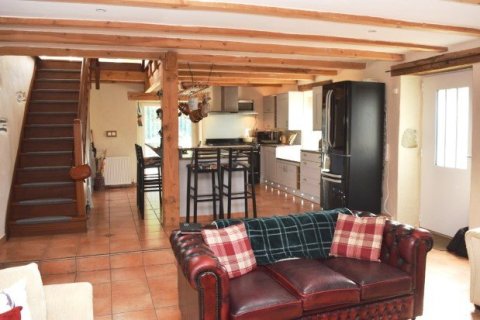 5 bedrooms House in Chateauneuf-du-Faou, France No. 69432 14