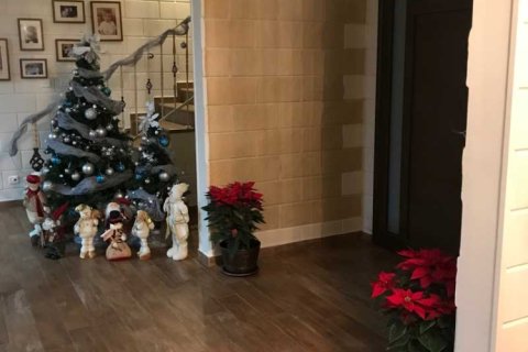 4 bedrooms Villa in Sotira, Cyprus No. 101296 2