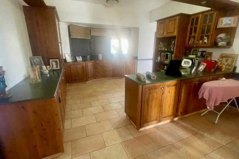 4 dormitorios Villa en Aradippou, Cyprus No. 79500 14
