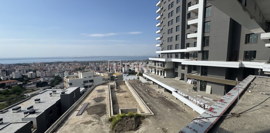 Квартира с 4 спальнями в Хошимин, Вьетнам №80218