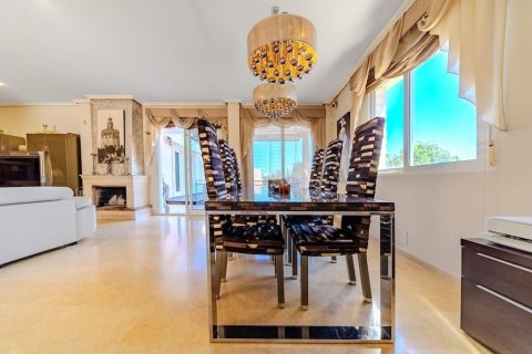 5 bedrooms Villa in Hai Bac, Vietnam No. 92257 11