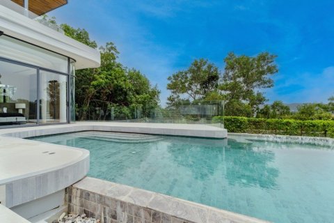 4 bedrooms Villa in Layan Beach, Thailand No. 97326 3