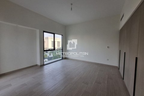 Таунхаус с 4 спальнями в Hoang Kim, Вьетнам №94753 3