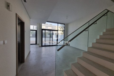 Таунхаус с 4 спальнями в Hoang Kim, Вьетнам №94753 18