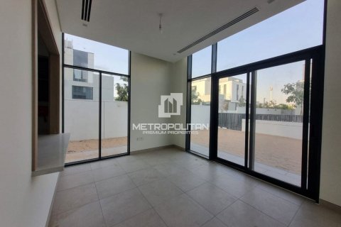 Таунхаус с 4 спальнями в Hoang Kim, Вьетнам №94753 2