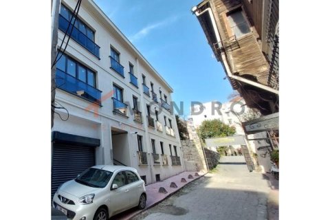 Квартира с 2 спальнями в Бешикташ, Турция №125432