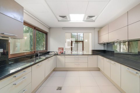 6 bedrooms Villa in Nong Thuong, Vietnam No. 94317 24