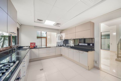 6 bedrooms Villa in Nong Thuong, Vietnam No. 94317 21