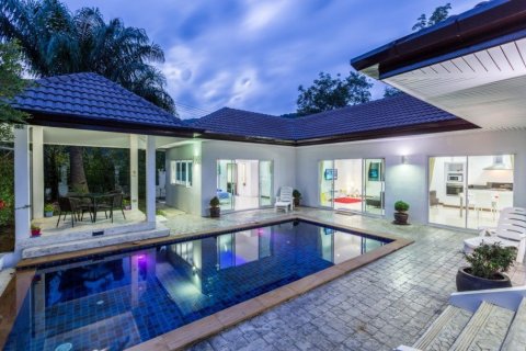 4 bedrooms Villa in Chalong, Thailand No. 97182 1