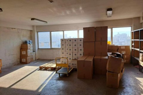 686m² Building in Piraeus, Greece No. 109249 5