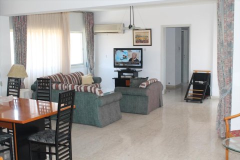 3 bedrooms Apartment in Limassol, Cyprus No. 105787 1