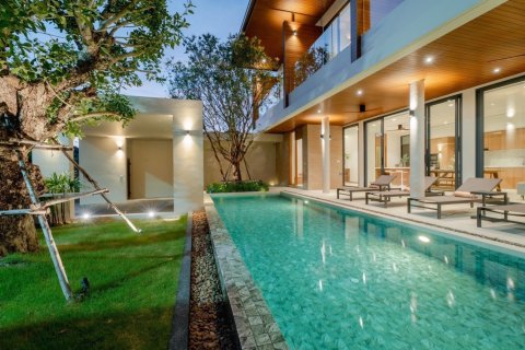 3 bedrooms Villa in Phuket, Thailand No. 91032 4
