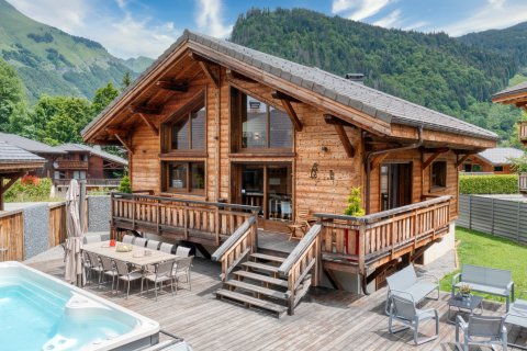 7 bedrooms House in Morzine, France No. 99647 13