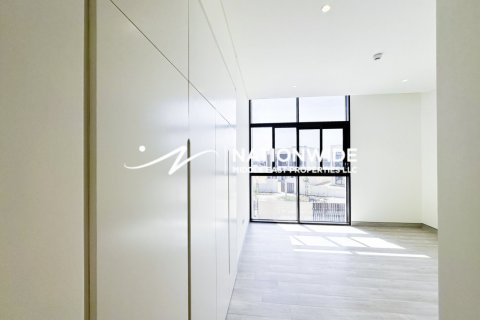 4 bedrooms Villa in Binh Duong, Vietnam No. 86992 14