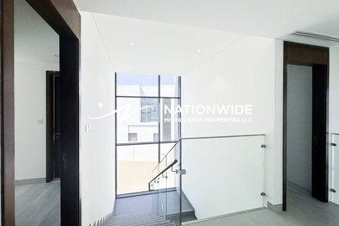 4 bedrooms Villa in Binh Duong, Vietnam No. 86992 7