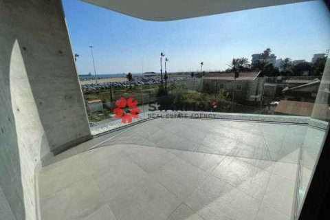 2 bedrooms Apartment in Larnaca, Cyprus No. 82824 7