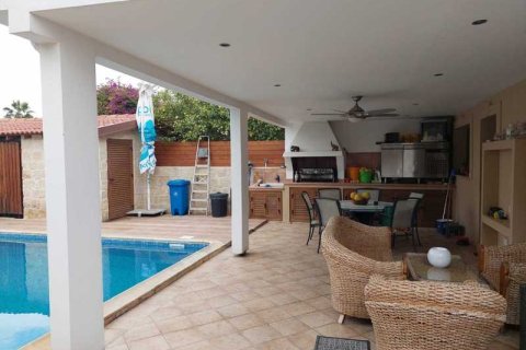 4 dormitorios House en Agios Athanasios, Cyprus No. 65545 2