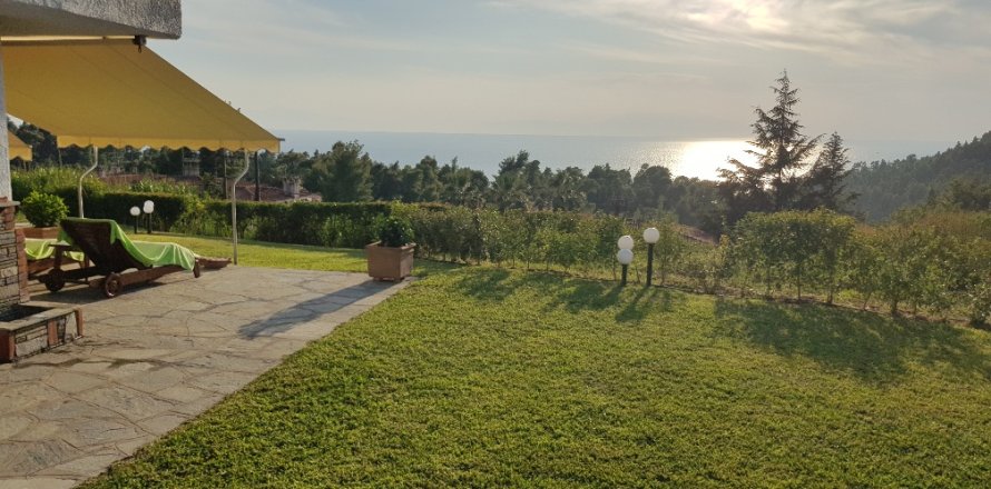 3 bedrooms Maisonette in Chalkidiki, Greece No. 60145