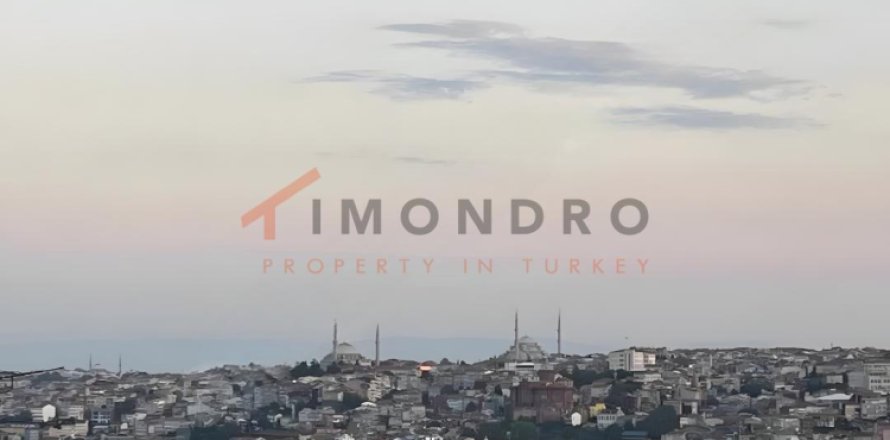 5 chambres Appartement à Beyoglu, Turkey No. 128075