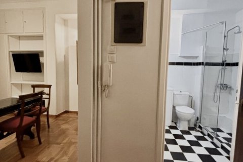 1 bedroom Apartment in Athens, Greece No. 122137 10
