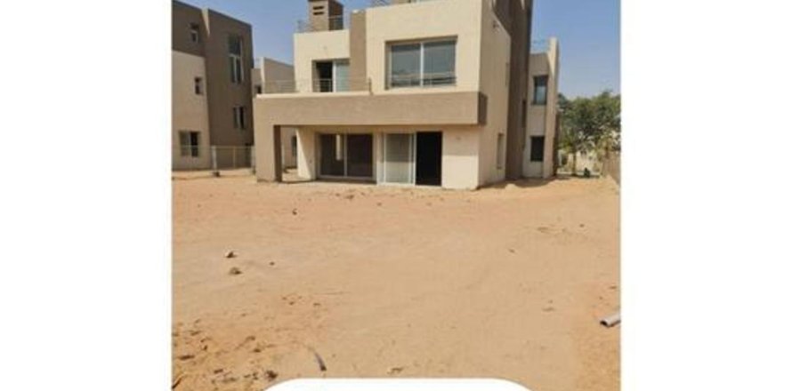5 bedrooms Villa in Palm Hills   Palm Valley, Egypt No. 38138