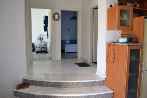 4 bedrooms House in Epanomi, Greece No. 117885 10