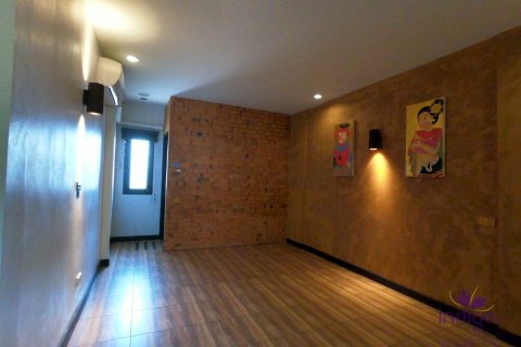 9 bedrooms Commercial property in Chiang Mai, Thailand No. 97681 6