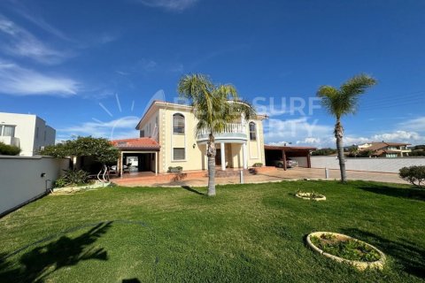 5 bedrooms Villa in Famagusta, Cyprus No. 104840 27