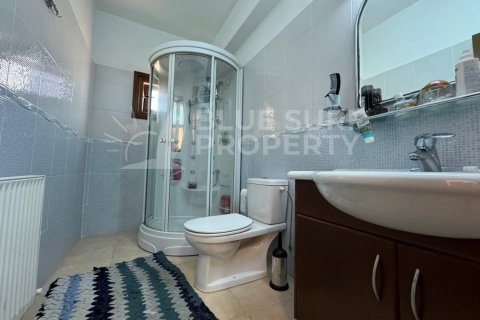 5 bedrooms Villa in Famagusta, Cyprus No. 104840 12