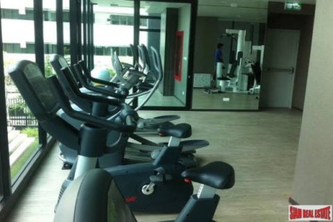 2 bedrooms Apartment in Bangkok, Thailand No. 95832 11