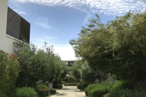 2 bedrooms Apartment in Limassol, Cyprus No. 106484 13