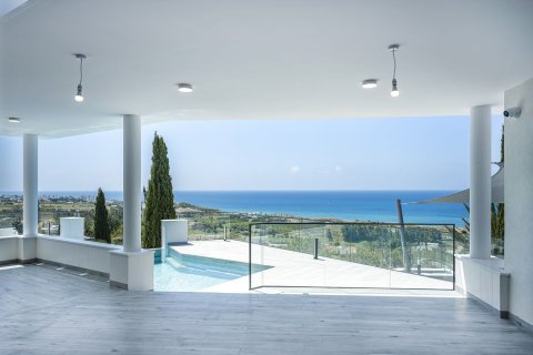 5 bedrooms Villa in Paphos, Cyprus No. 37525 21